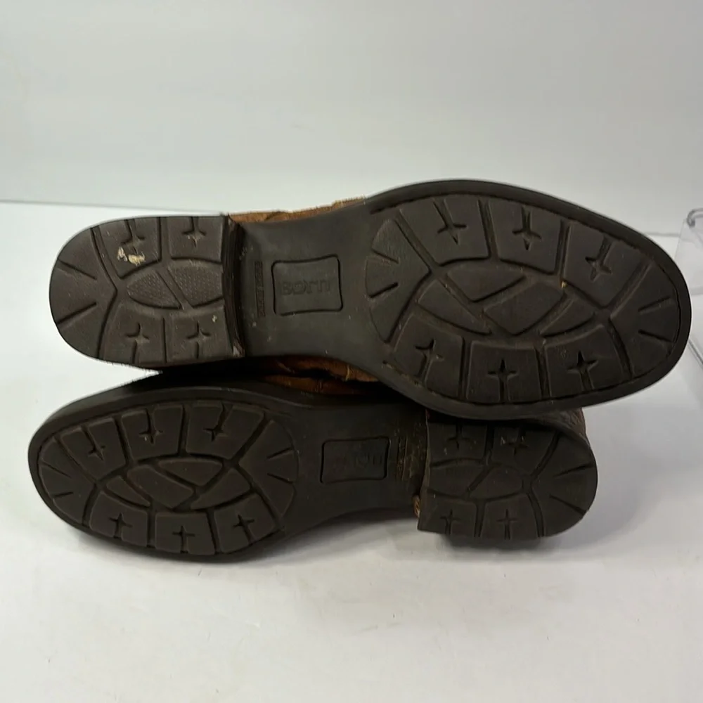 Born distressed leather booties size 8